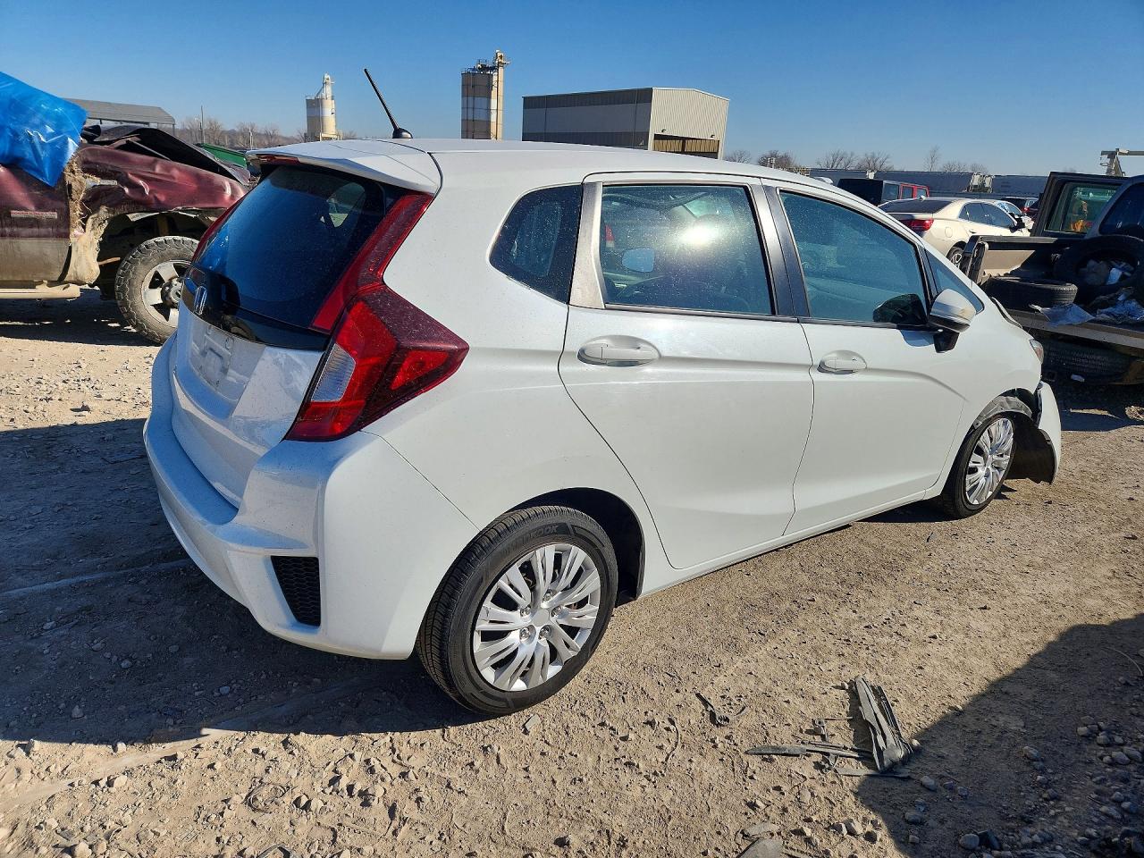2017 HONDA FIT photo 3