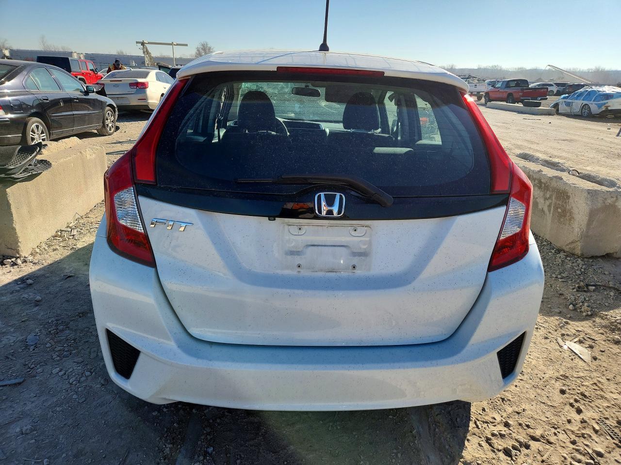 2017 HONDA FIT photo 6