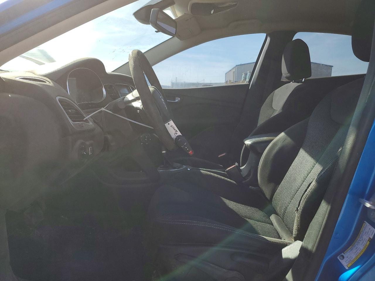 2015 DODGE DART SXT photo 13