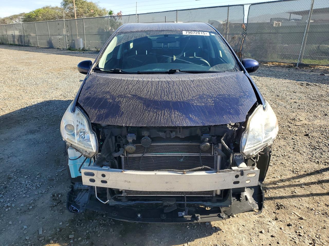 2015 TOYOTA PRIUS THREE photo 13