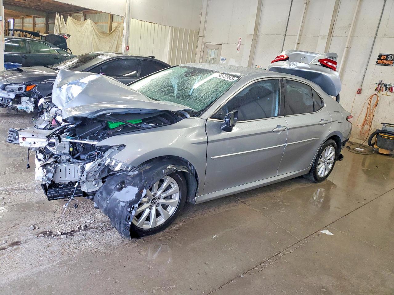 2019 TOYOTA CAMRY