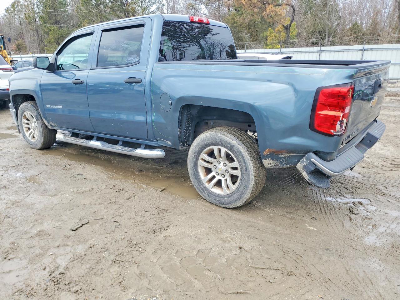 2014 CHEVROLET SILVERADO C1500 LT photo 3