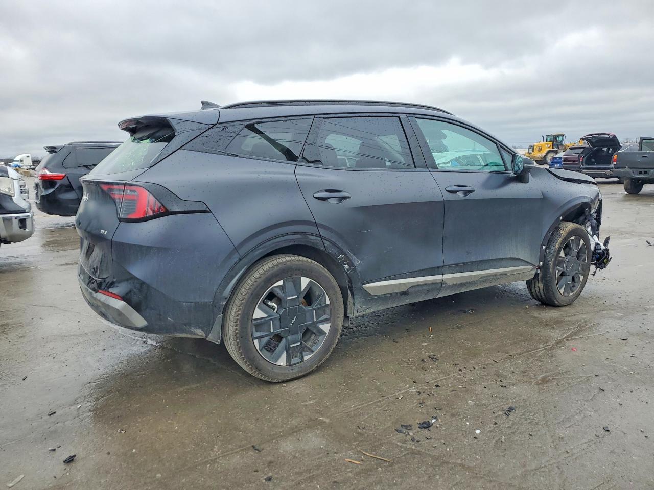 2026 KIA SPORTAGE SX-PRESTIGE photo 3