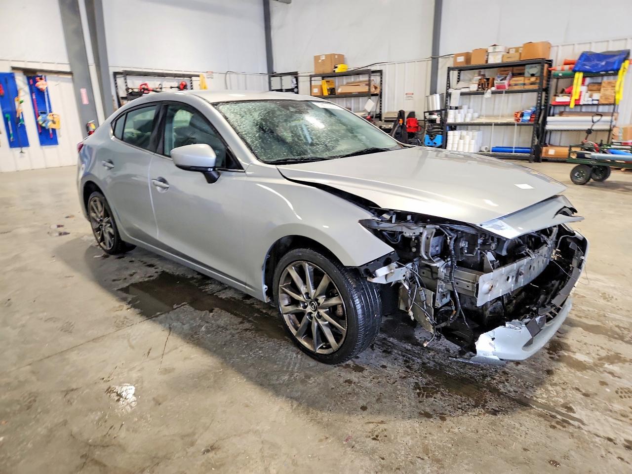 2018 MAZDA 3 TOURING photo 10