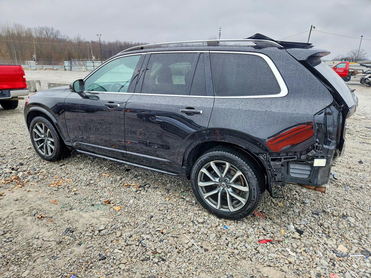 2017 VOLVO XC90 T6 photo 2
