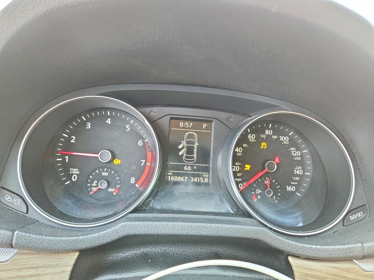 2017 VOLKSWAGEN PASSAT SE photo 9