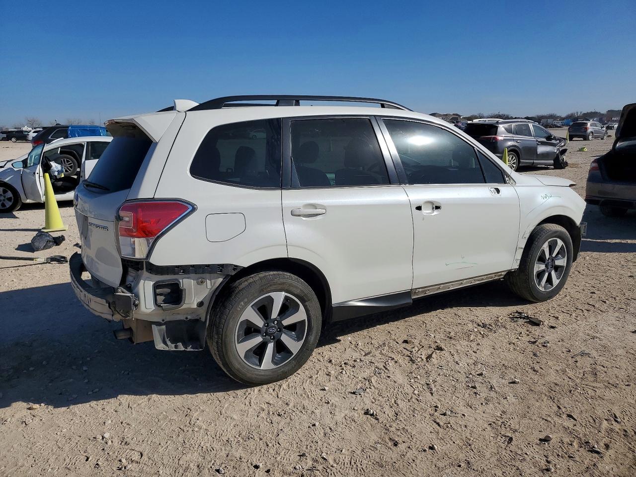 2018 SUBARU FORESTER 2.5I PREMIUM photo 3