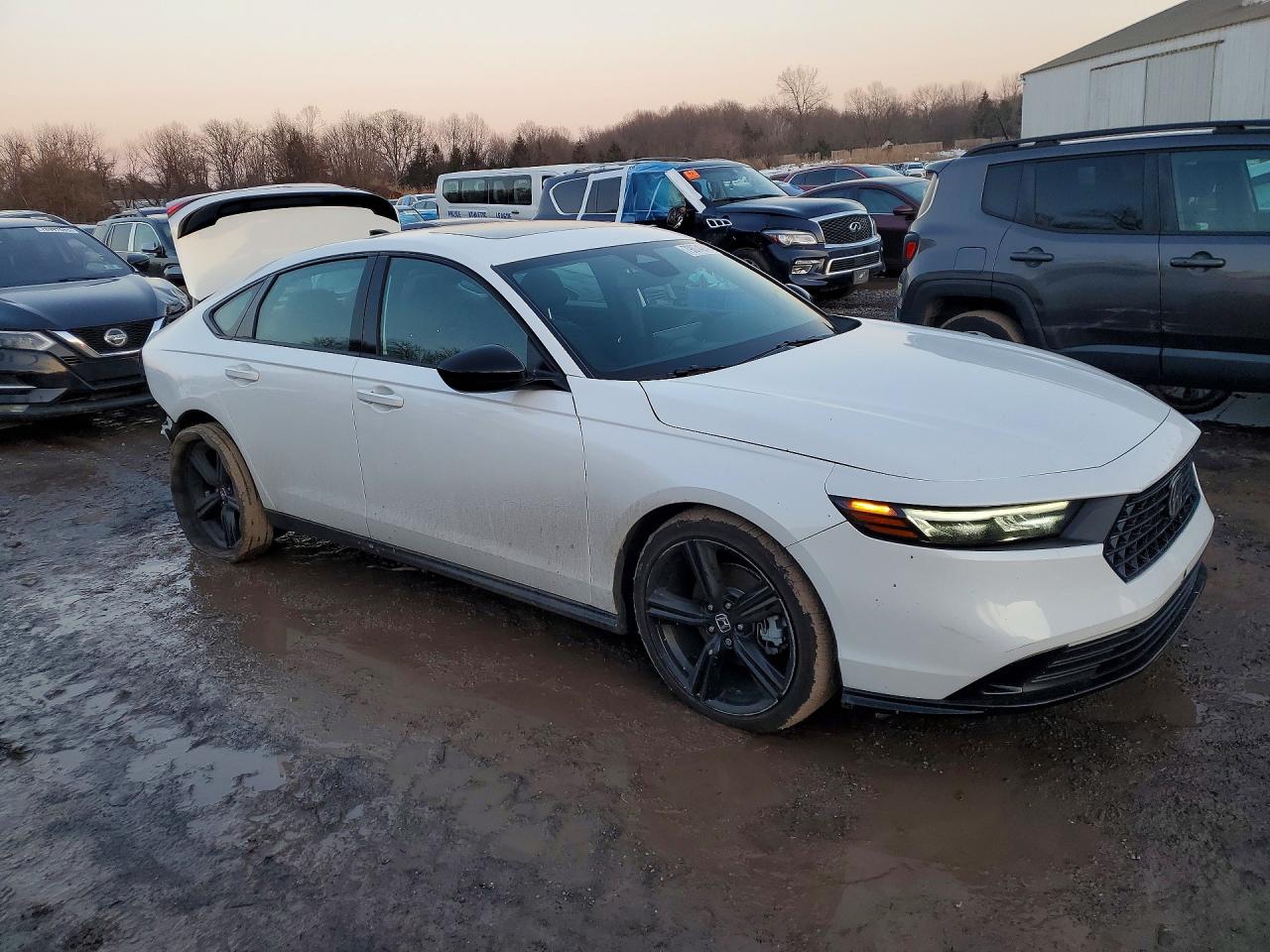2025 HONDA ACCORD HYBRID SPORT-L photo 4