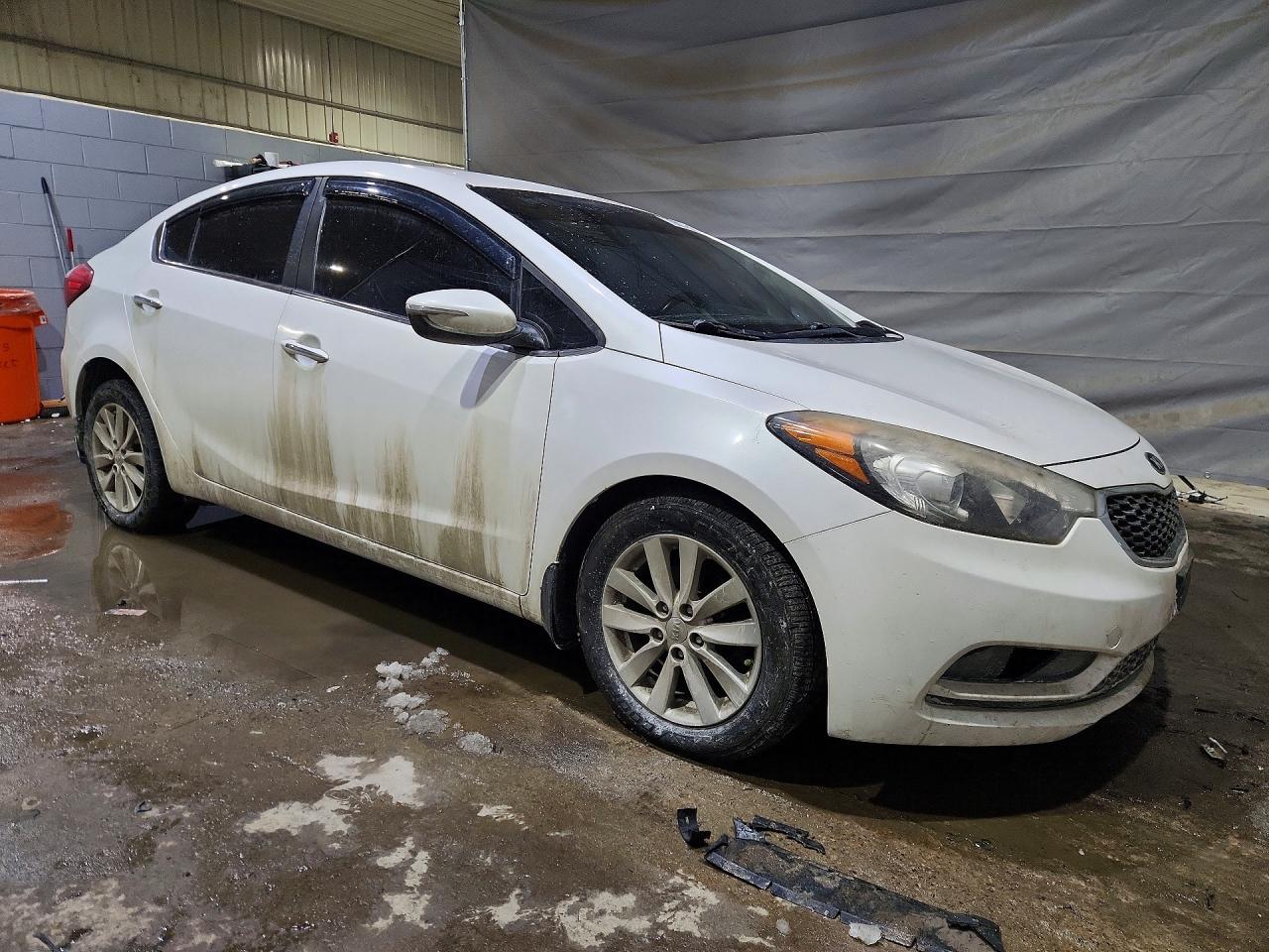 2014 KIA FORTE photo 4