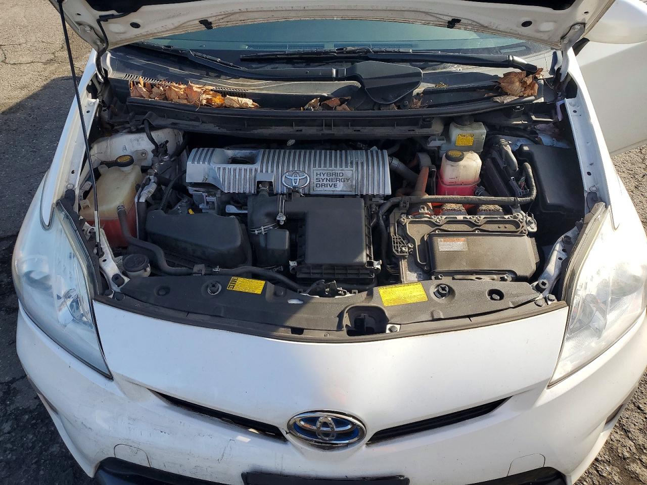 2013 TOYOTA PRIUS BASE photo 11