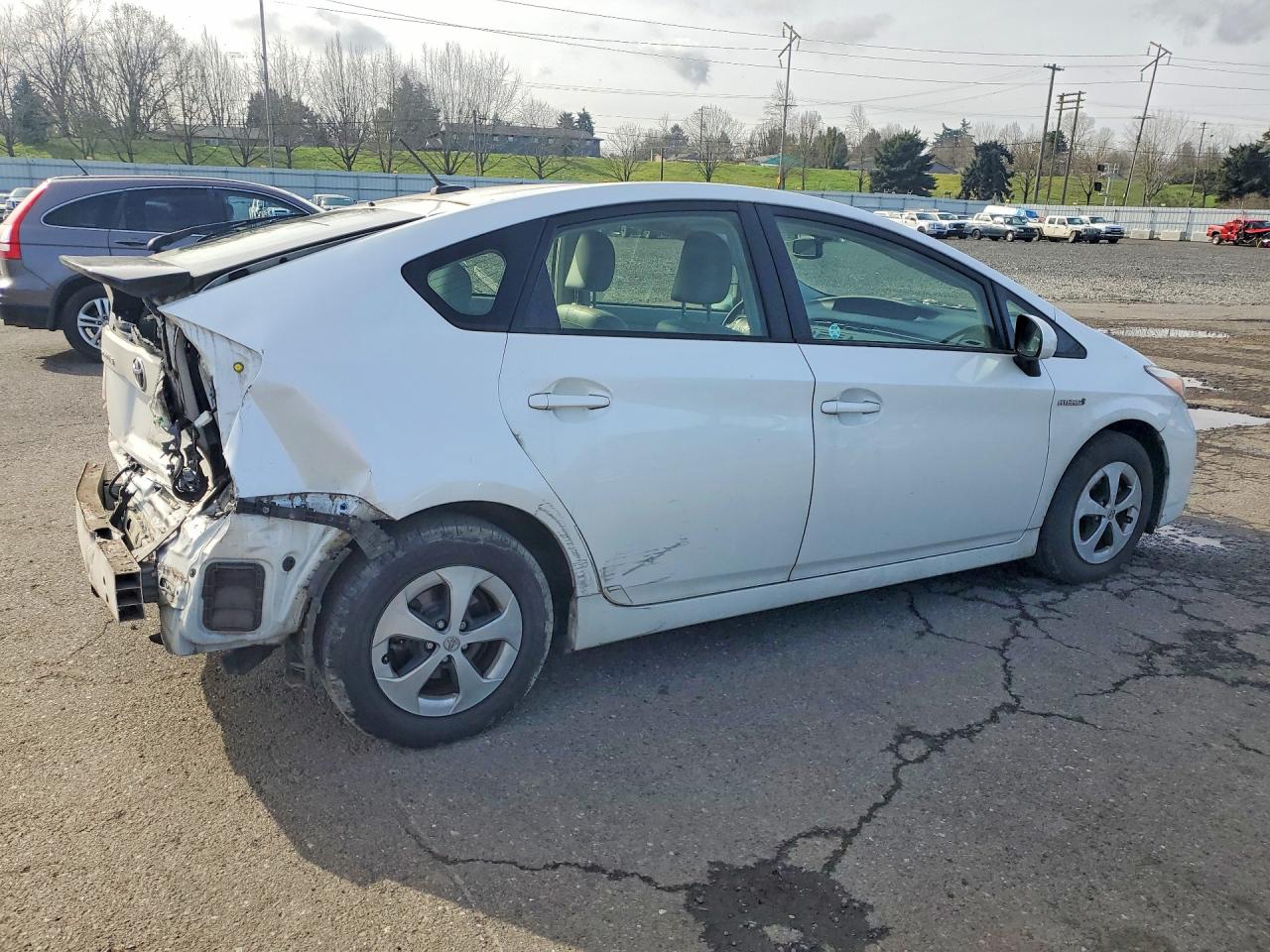2013 TOYOTA PRIUS BASE photo 3