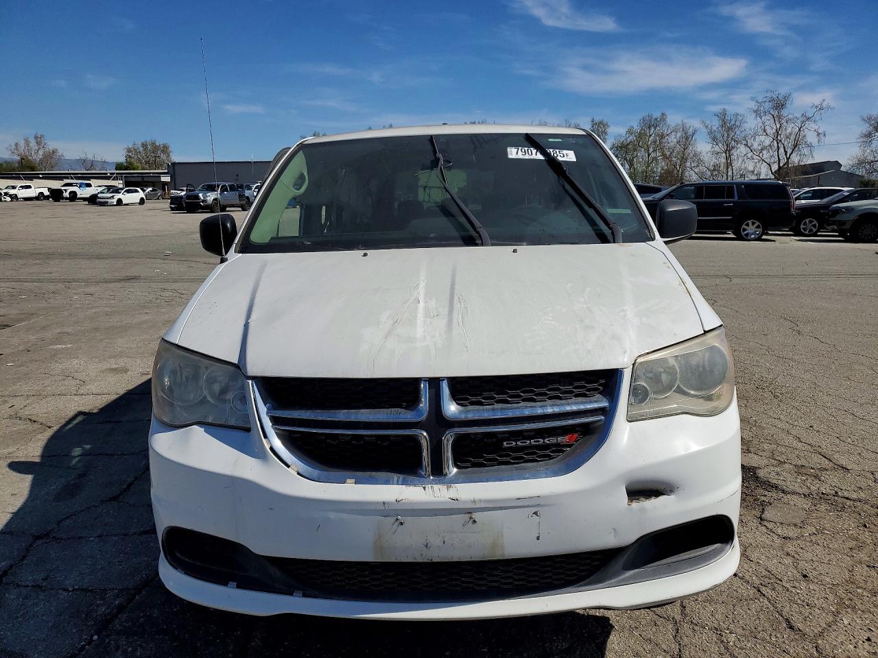 2015 DODGE GRAND CARAVAN photo 5