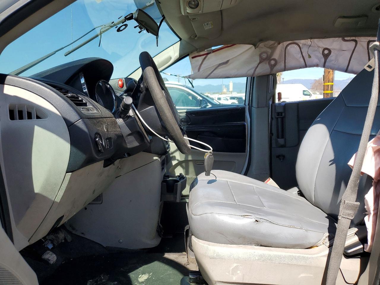 2015 DODGE GRAND CARAVAN photo 7