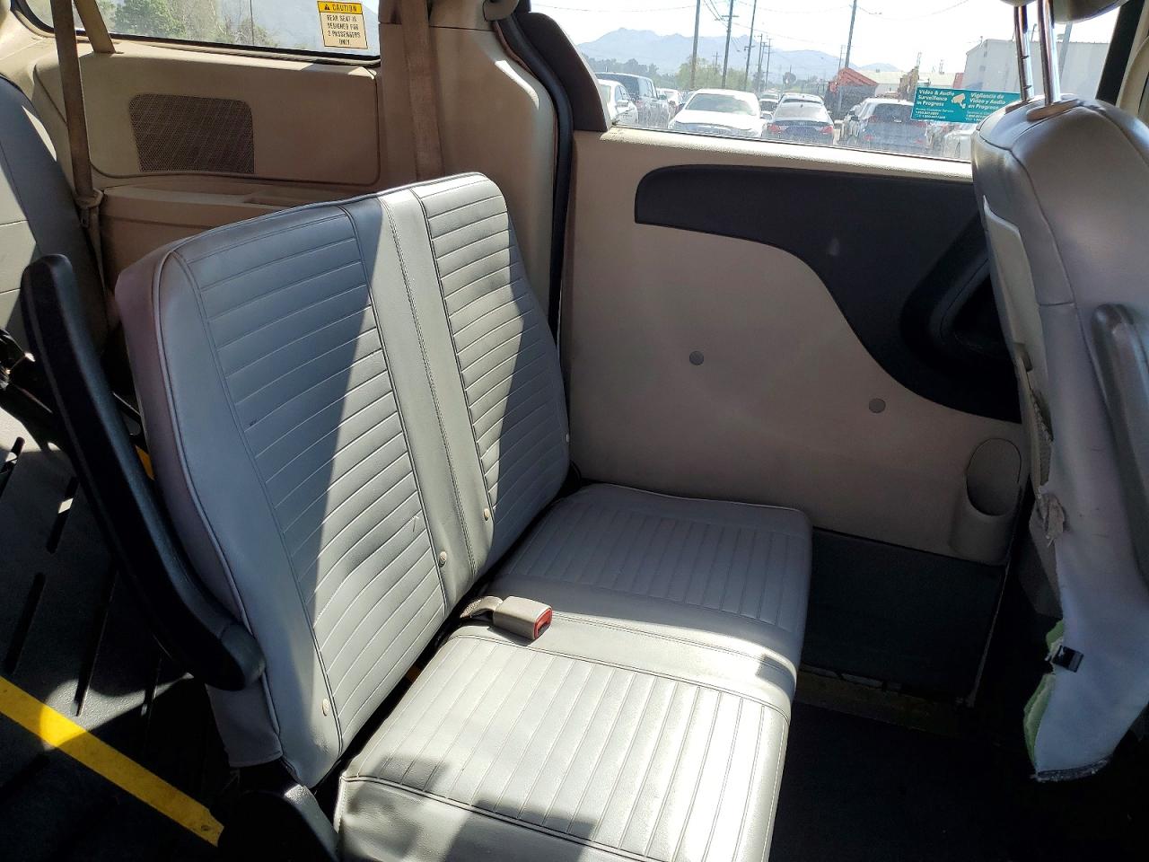 2015 DODGE GRAND CARAVAN photo 11