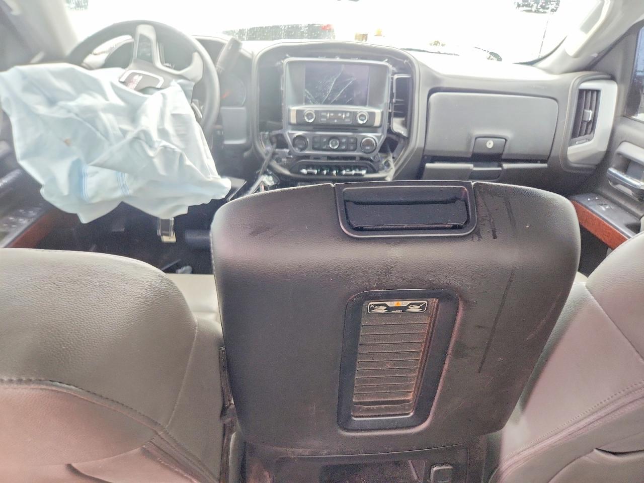 2017 GMC SIERRA K1500 SLT photo 8