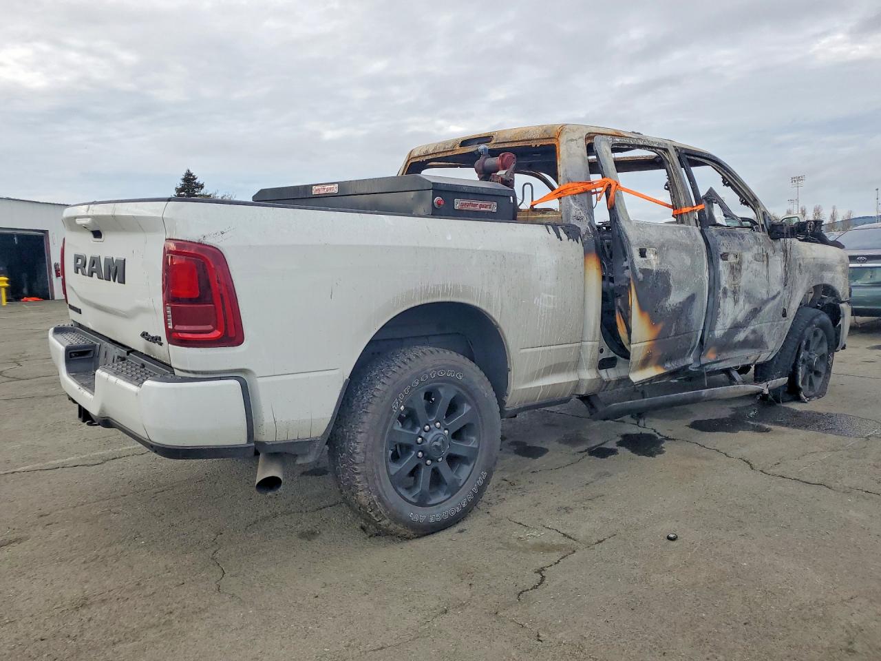 2025 RAM 2500 LARAMIE photo 7
