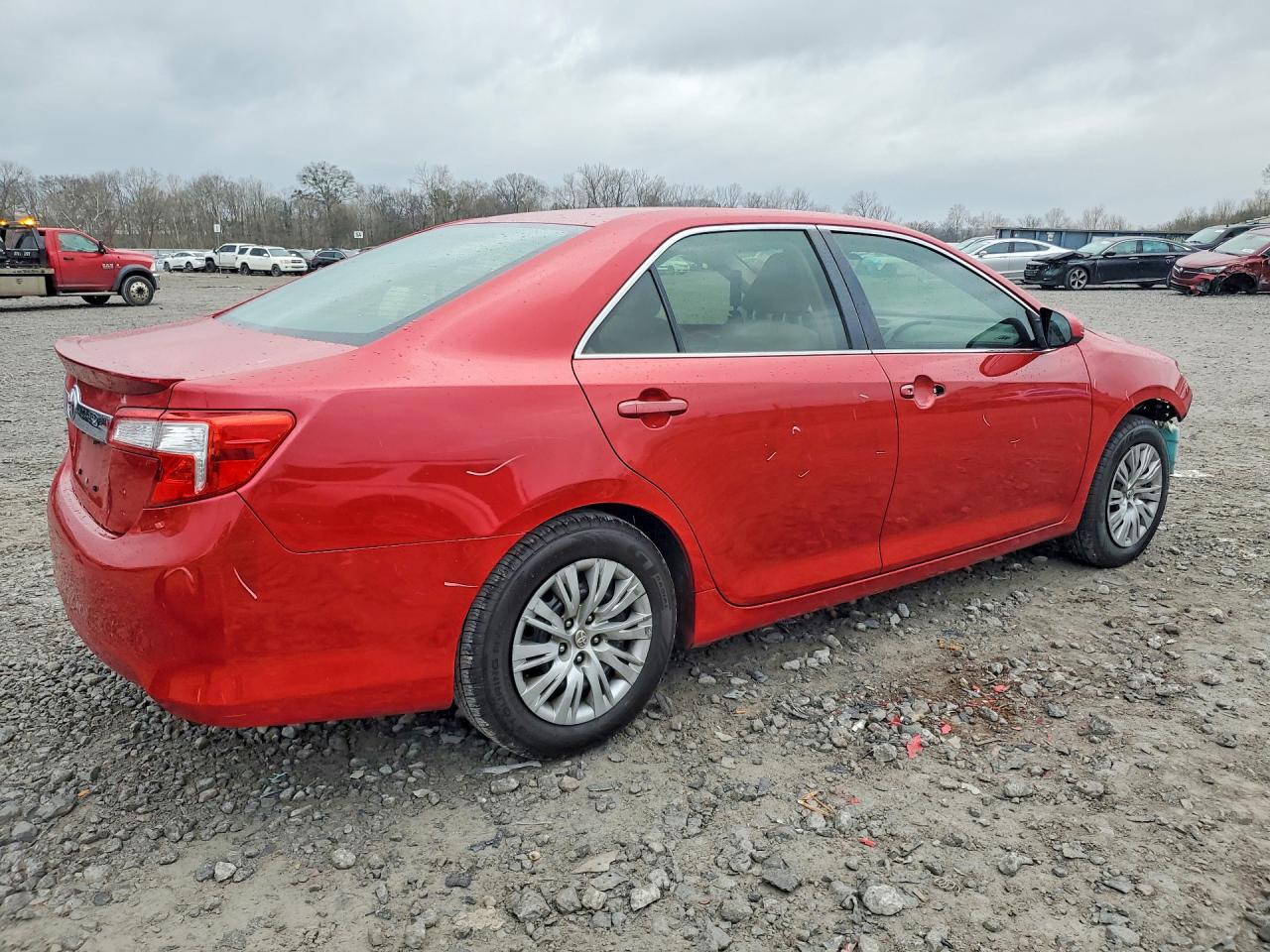 2012 TOYOTA CAMRY L photo 3