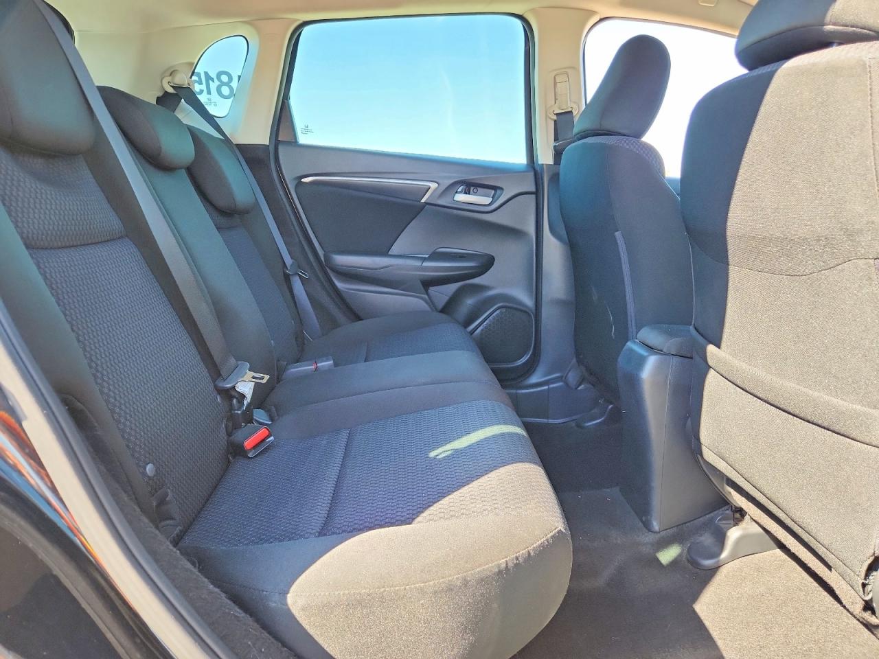 2019 HONDA FIT LX photo 19