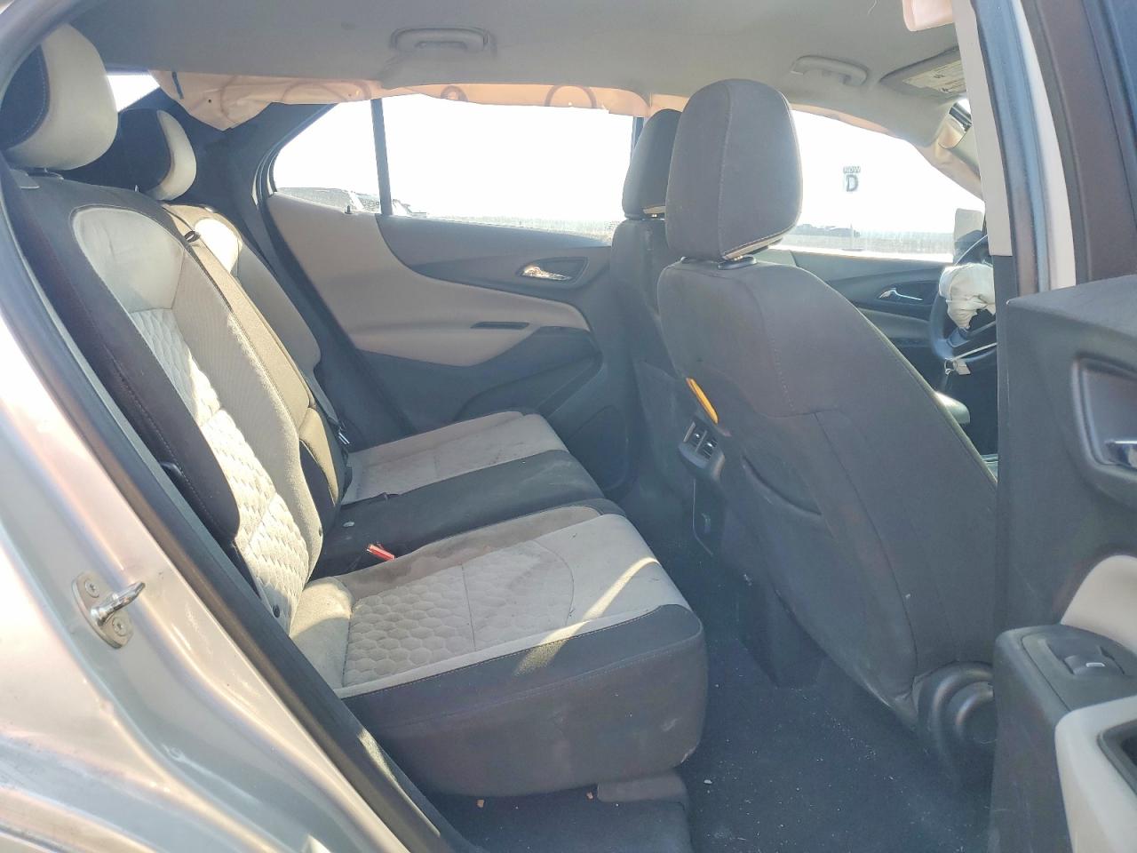 2018 CHEVROLET EQUINOX LS photo 21