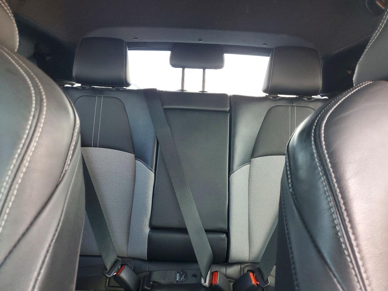 2021 TOYOTA COROLLA photo 28
