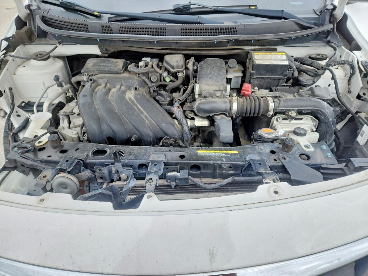 2018 NISSAN VERSA SV photo 21