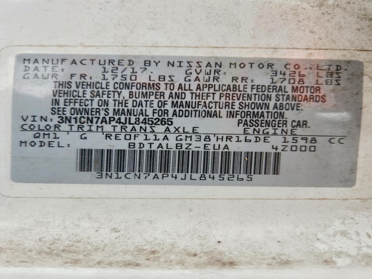 2018 NISSAN VERSA SV photo 25