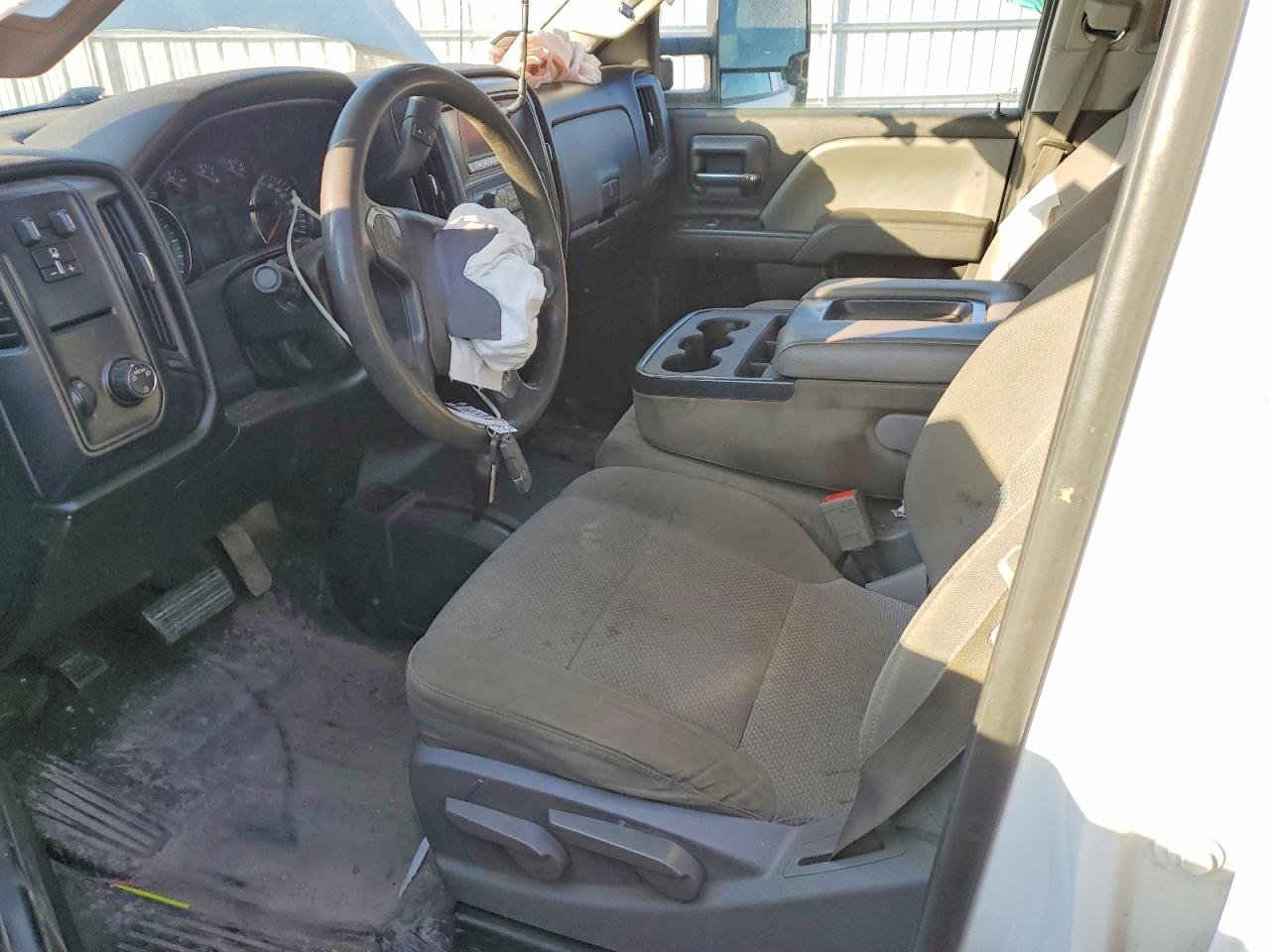 2016 CHEVROLET SILVERADO K2500 HEAVY DUTY photo 7