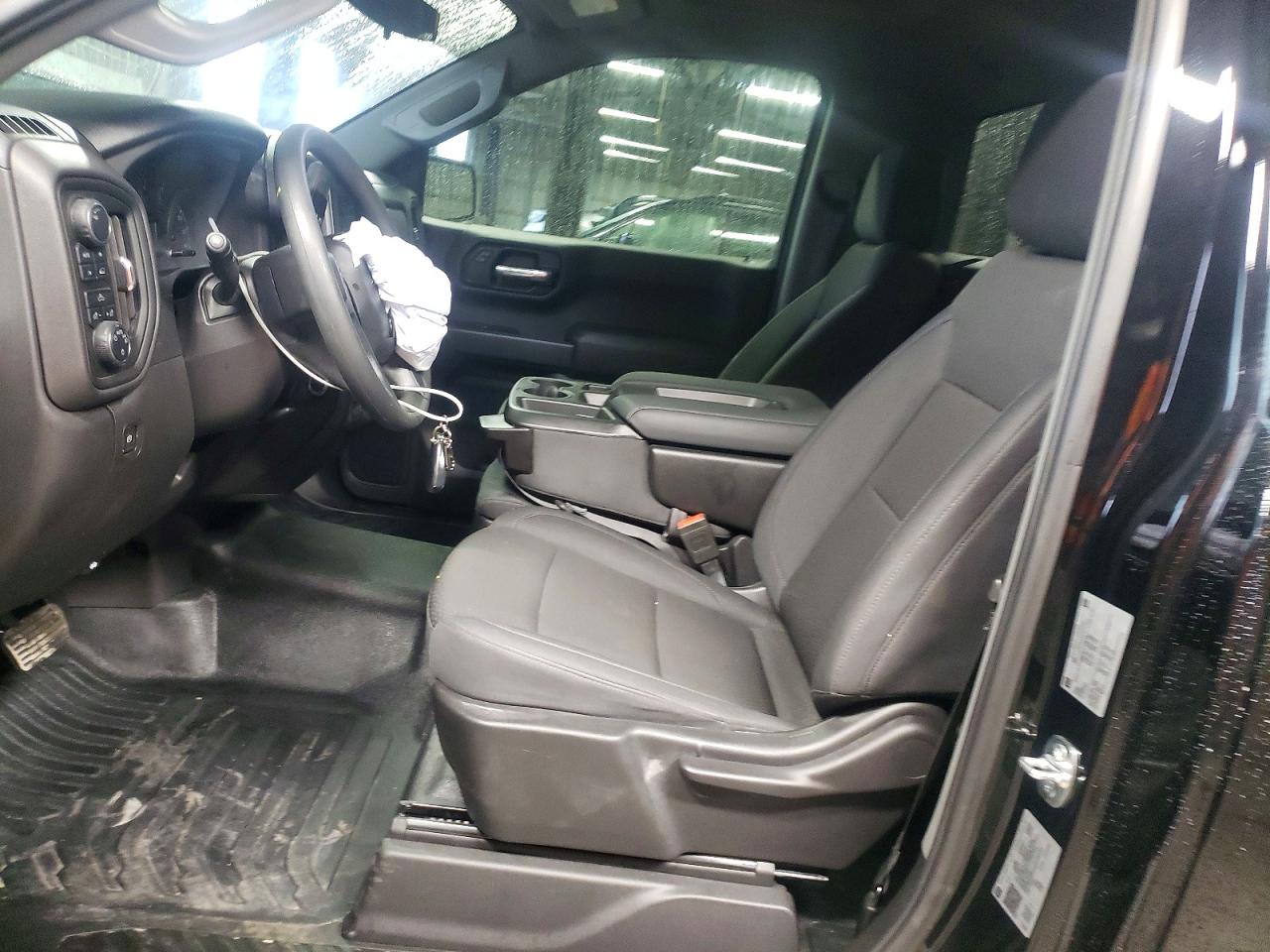 2025 CHEVROLET SILVERADO K1500 photo 7