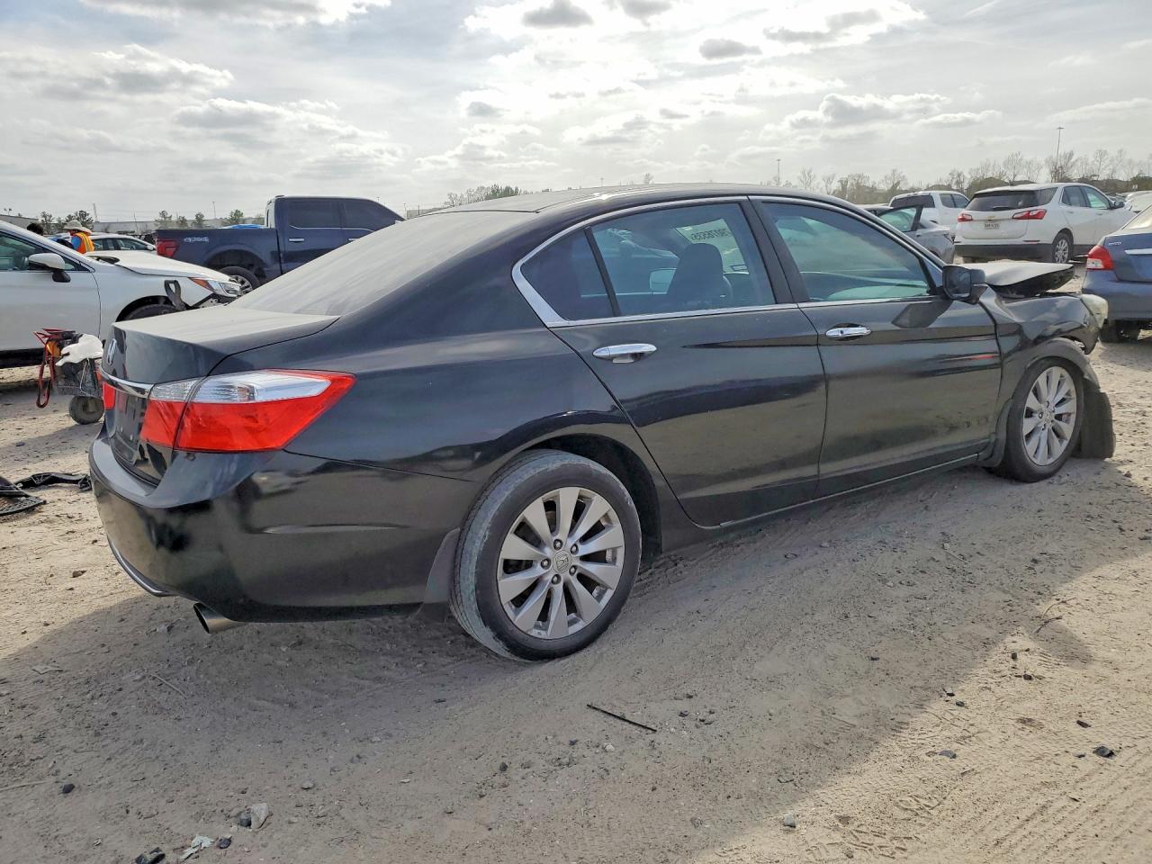 2014 HONDA ACCORD EX photo 5