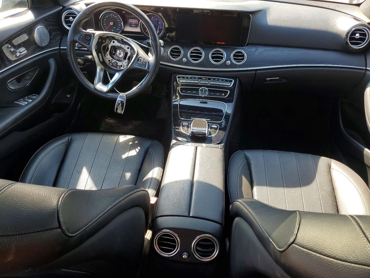 2017 MERCEDES-BENZ E 300 4MATIC photo 15