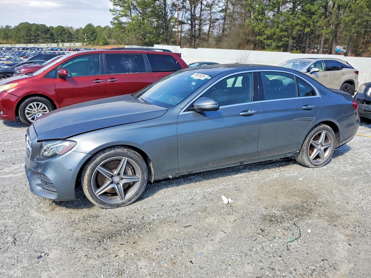 2017 MERCEDES-BENZ E