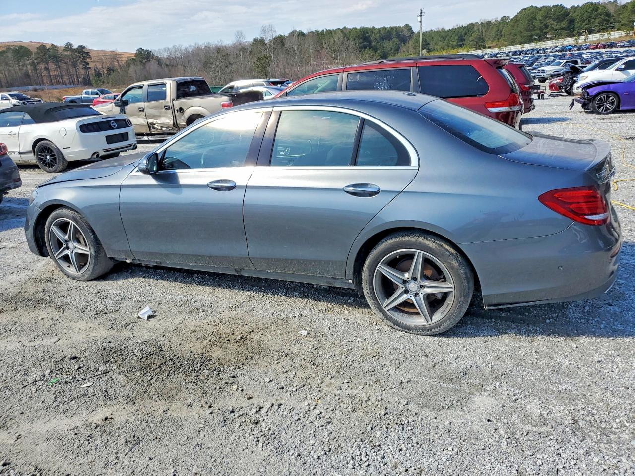 2017 MERCEDES-BENZ E 300 4MATIC photo 3