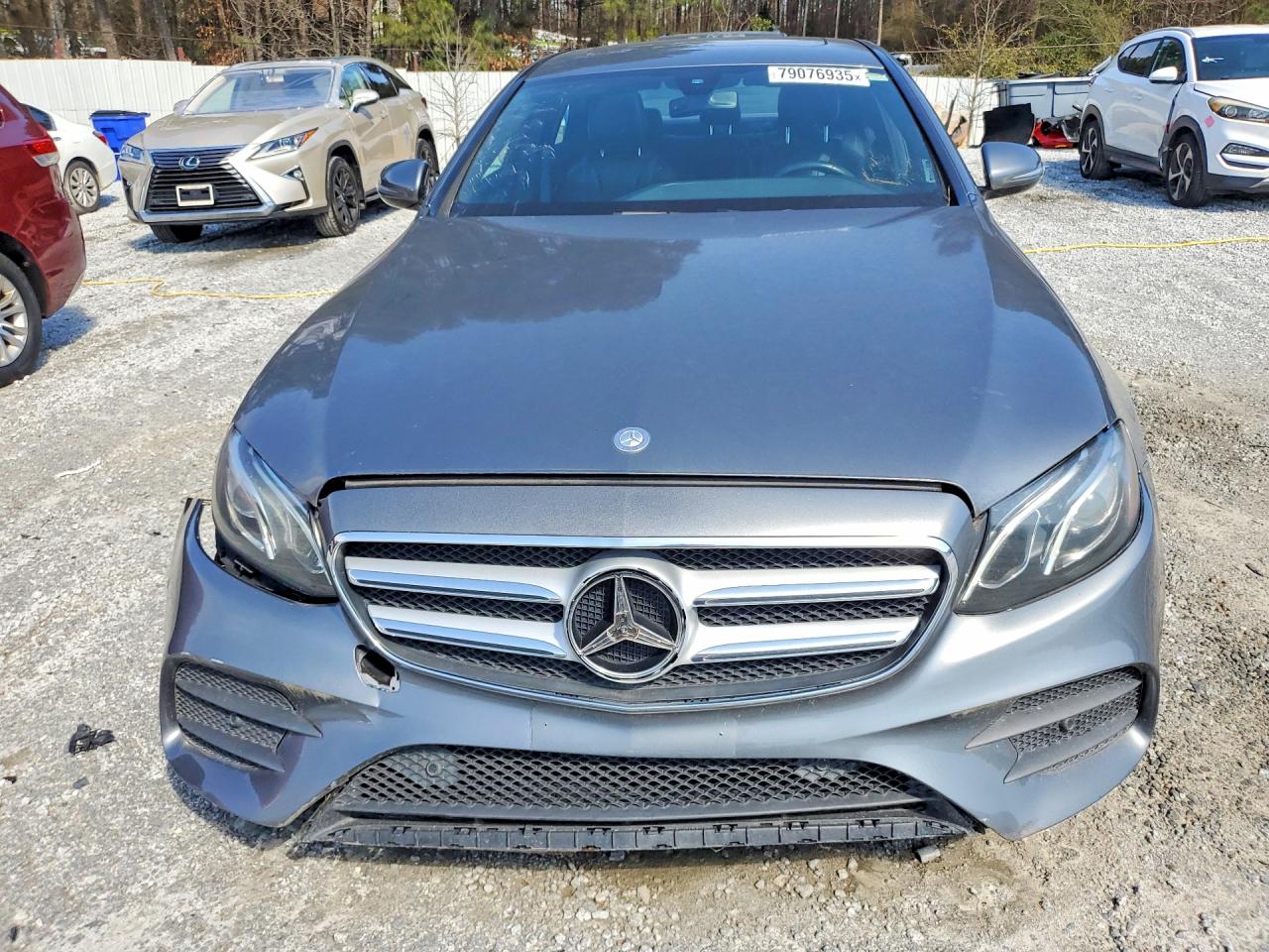 2017 MERCEDES-BENZ E 300 4MATIC photo 9