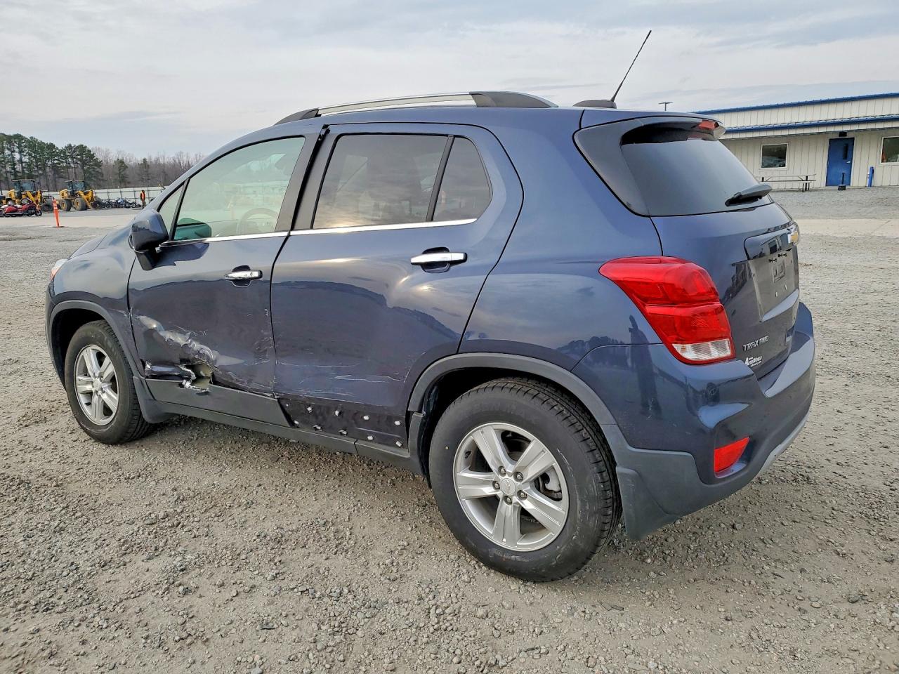 2019 CHEVROLET TRAX 1LT photo 4