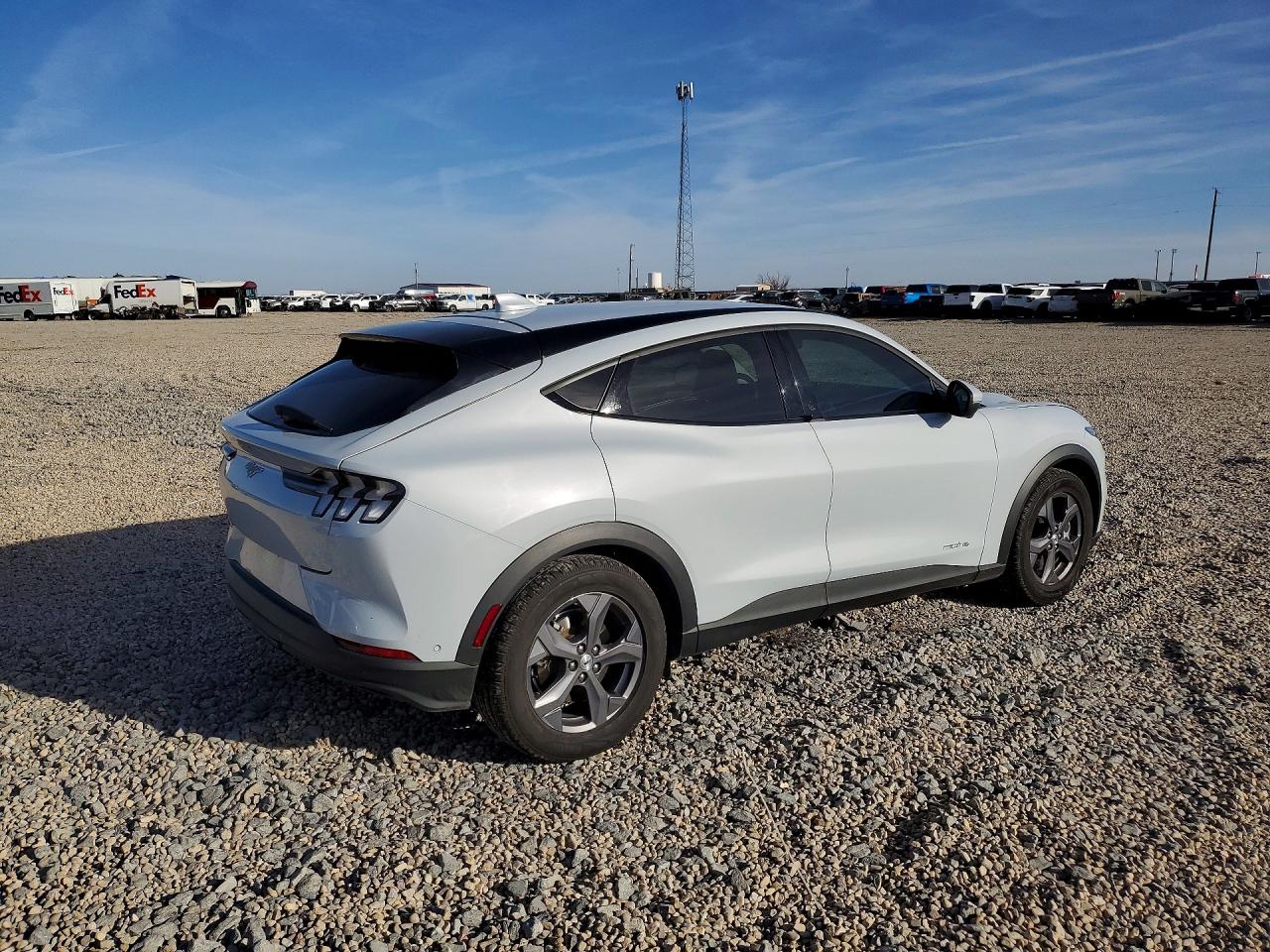 2021 FORD MUSTANG MACH-E SELECT photo 7