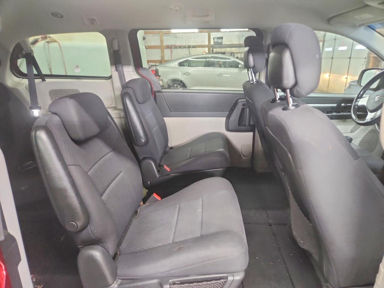 2010 DODGE GRAND CARAVAN HERO photo 11