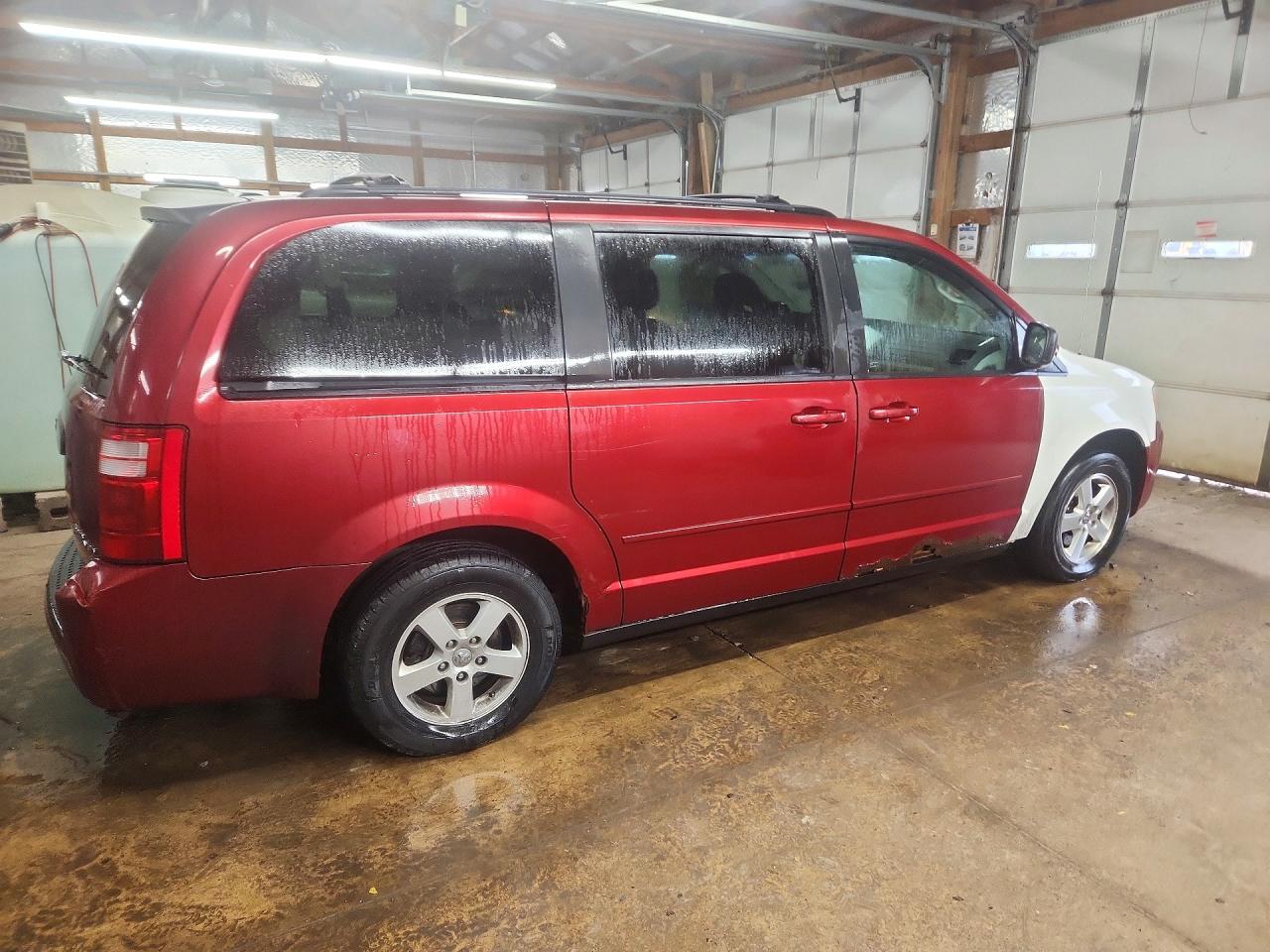2010 DODGE GRAND CARAVAN HERO photo 3