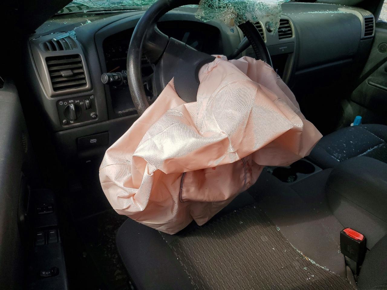 2006 CHEVROLET COLORADO photo 22