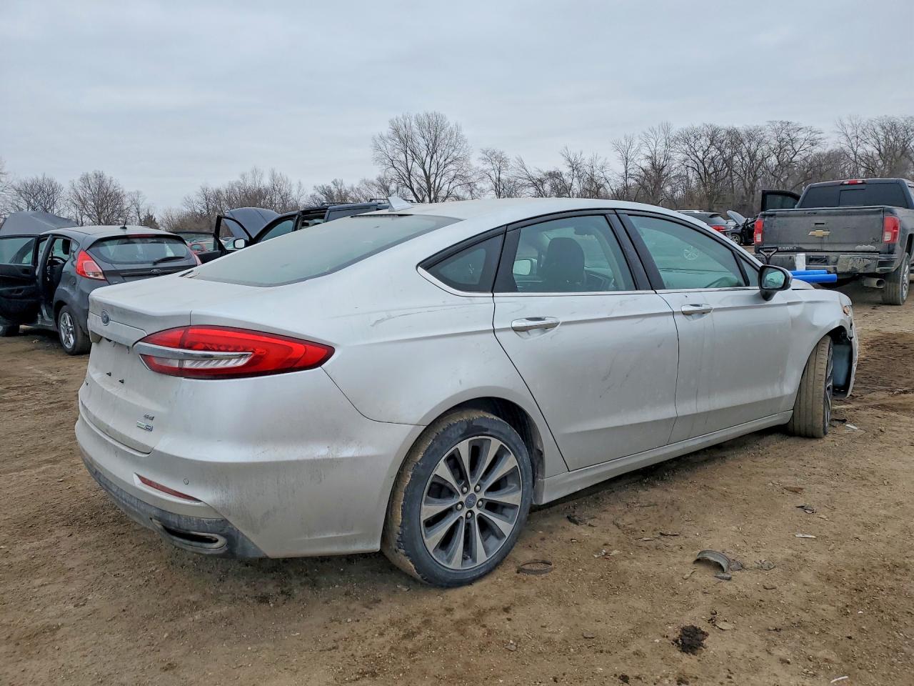 2019 FORD FUSION SE photo 3