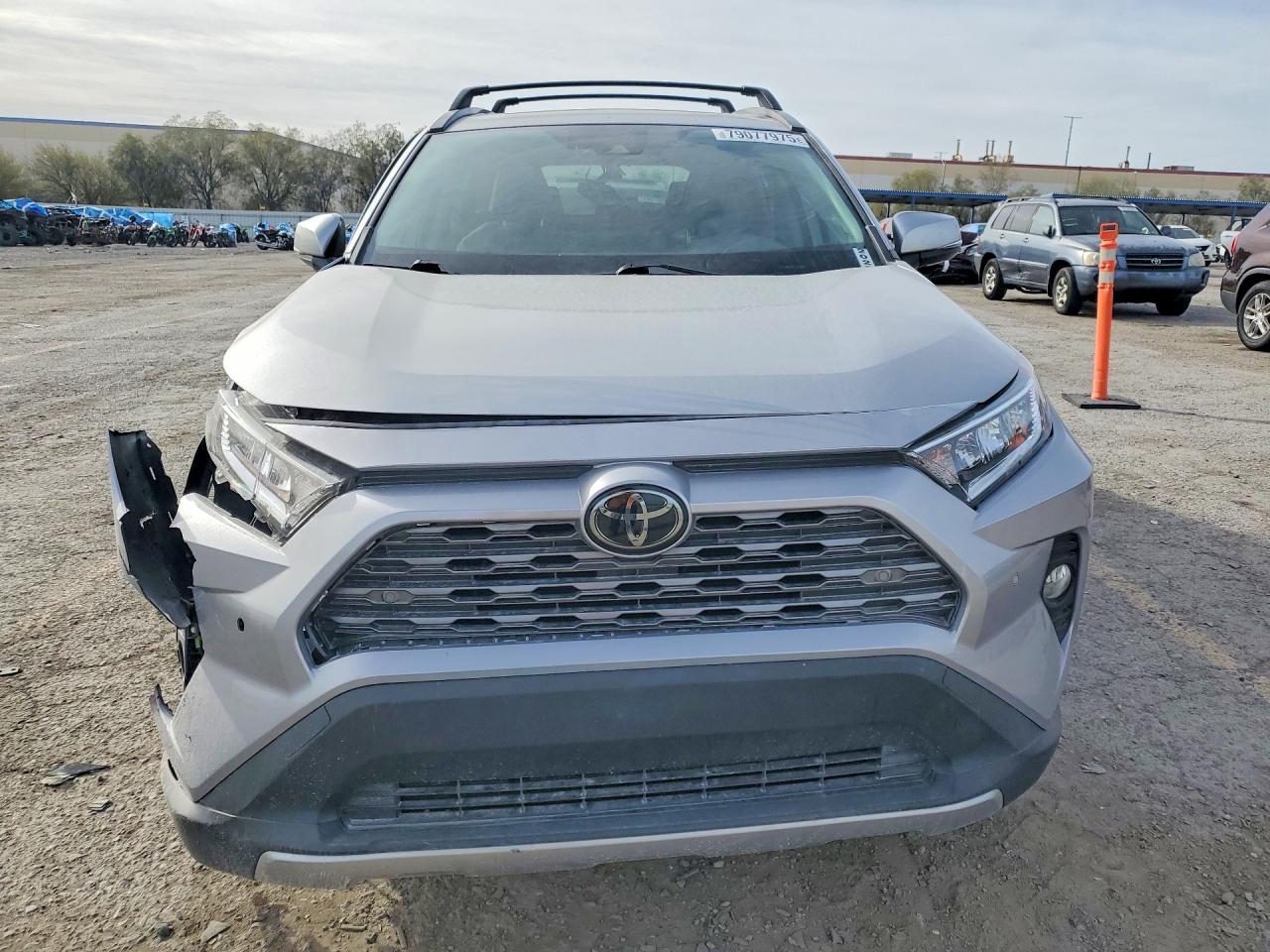 2019 TOYOTA RAV4 LIMITED photo 5