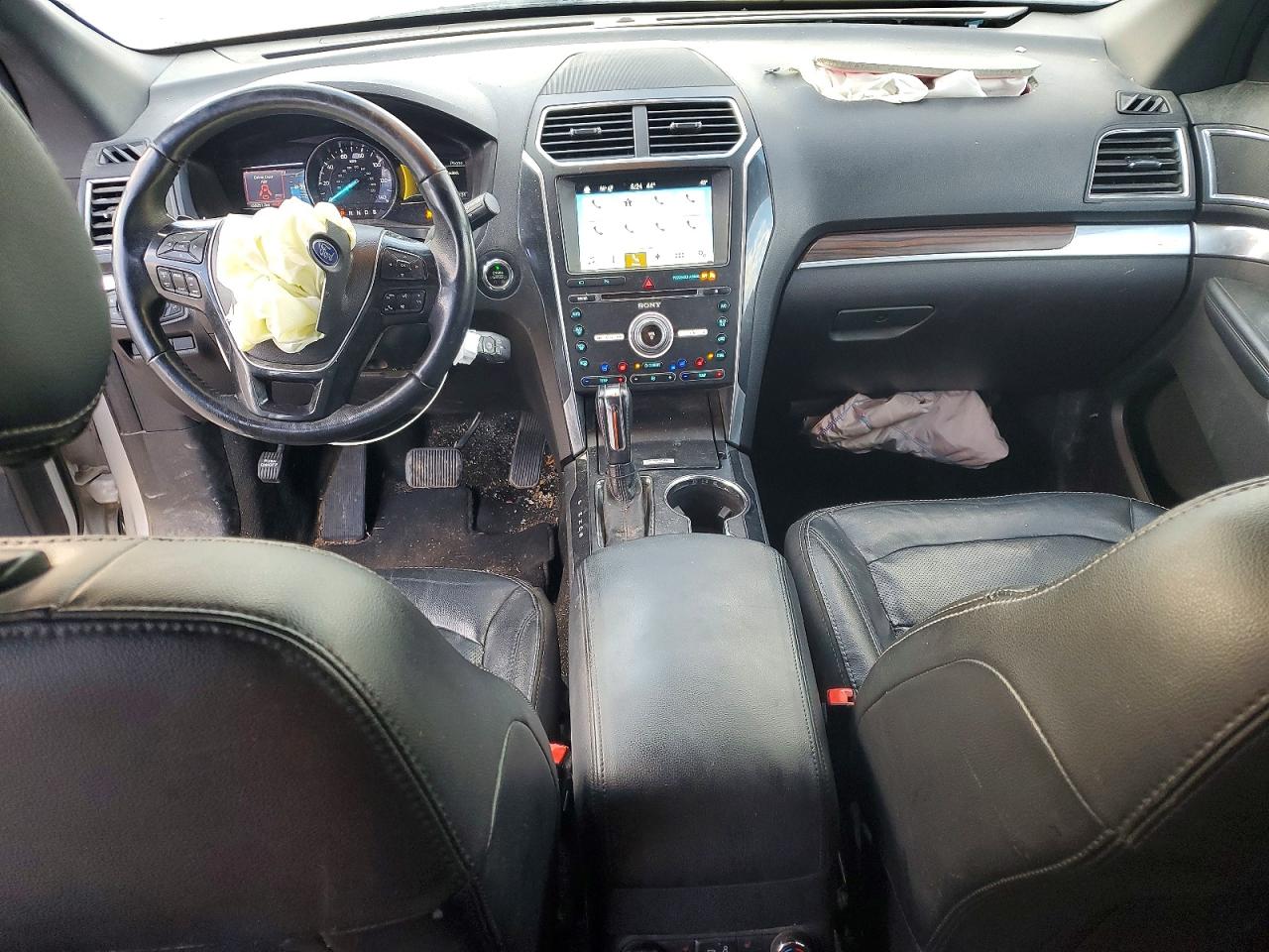2017 FORD EXPLORER LIMITED photo 8