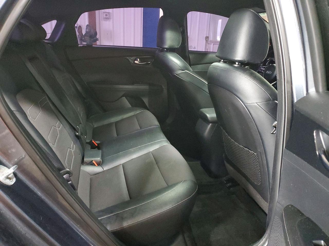 2021 KIA FORTE GT-LINE photo 19