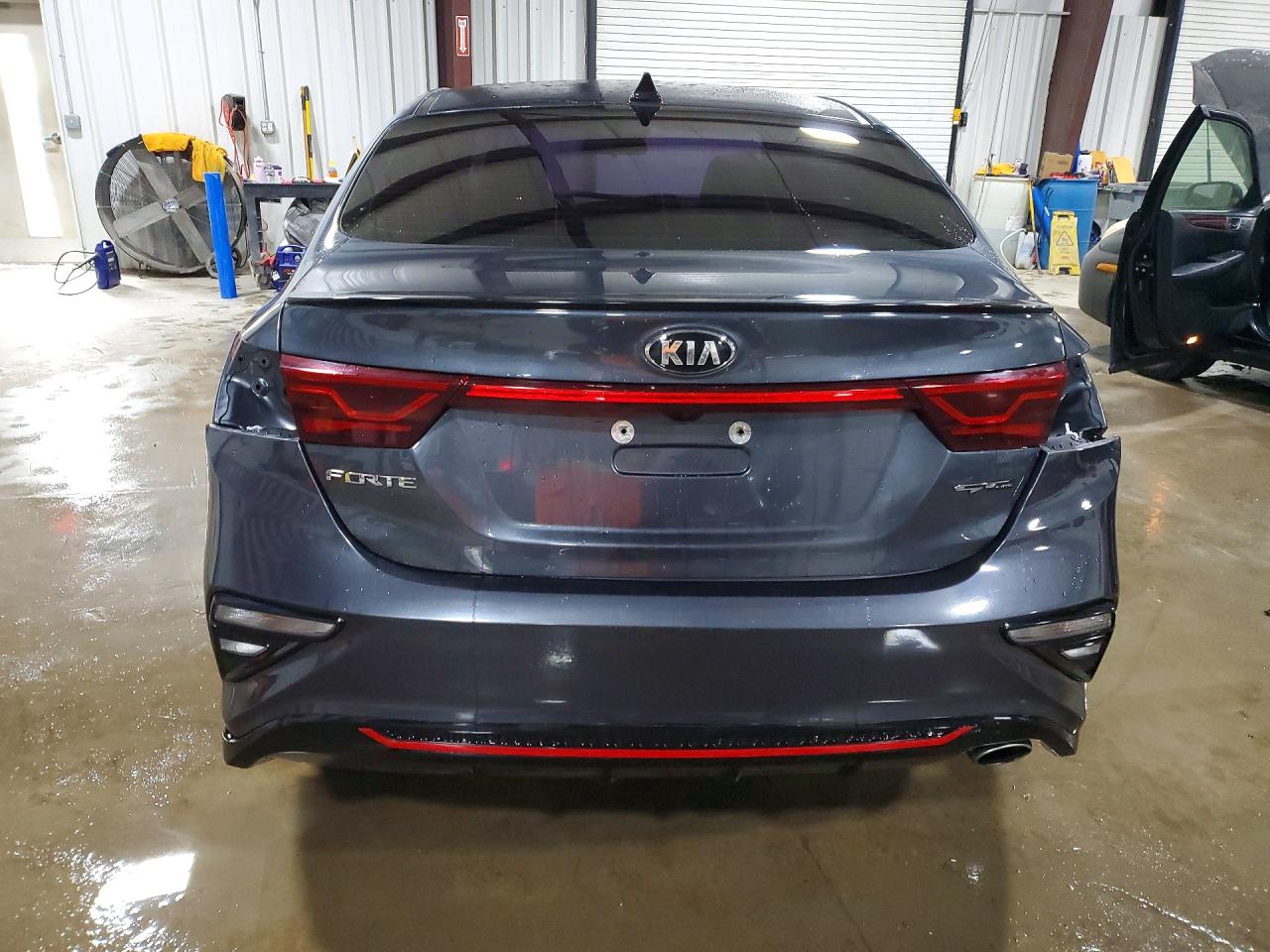 2021 KIA FORTE GT-LINE photo 11