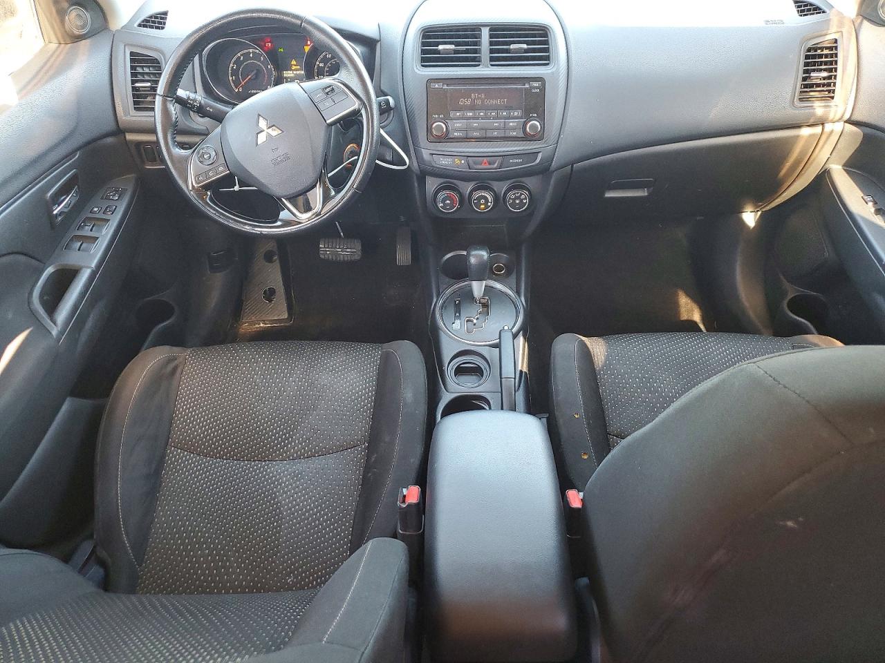 2016 MITSUBISHI OUTLANDER SPORT ES photo 8