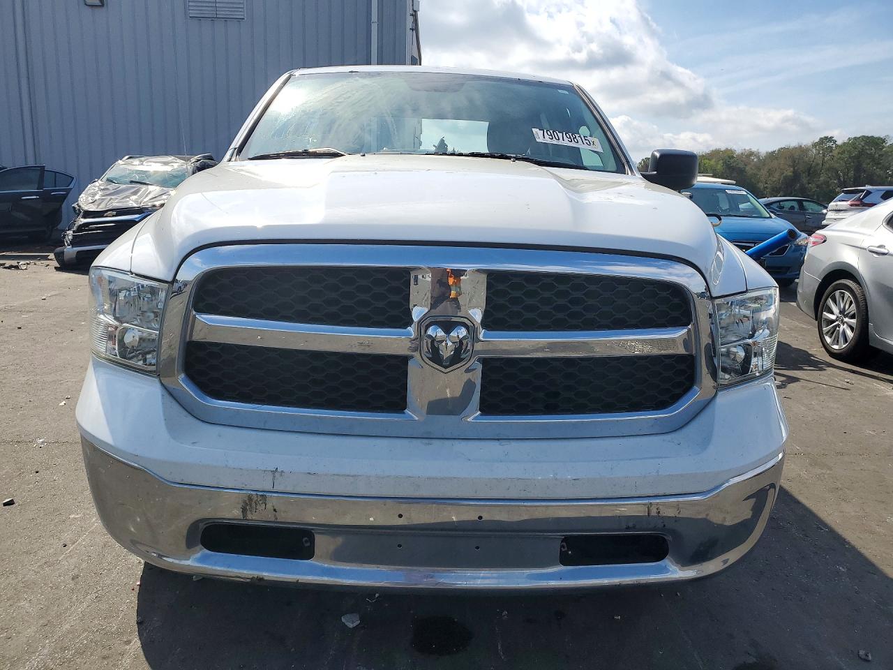 2022 RAM 1500 CLASSIC SLT photo 9
