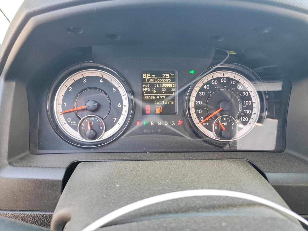 2022 RAM 1500 CLASSIC SLT photo 17