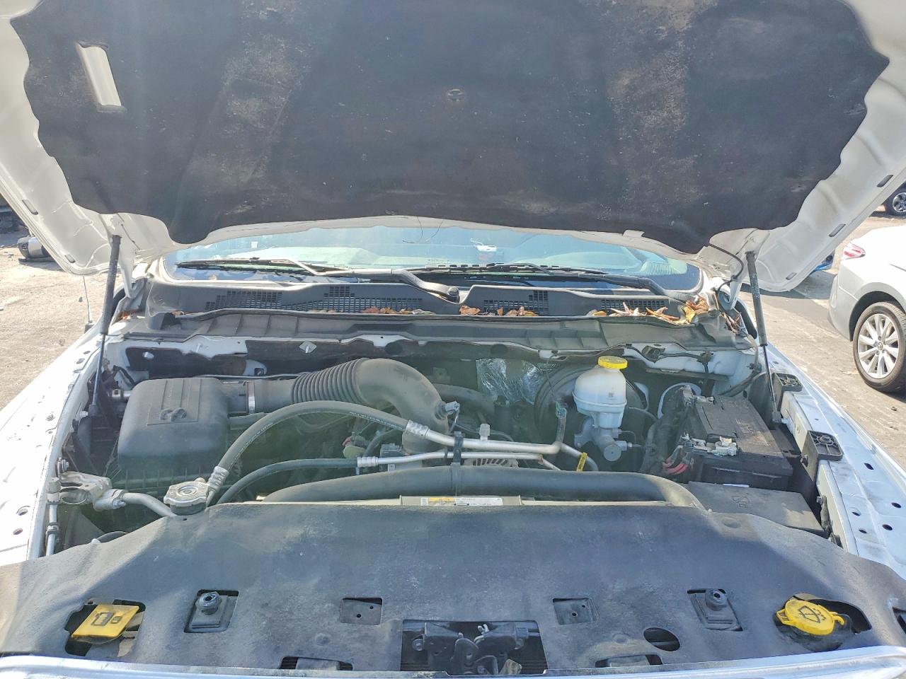 2022 RAM 1500 CLASSIC SLT photo 21