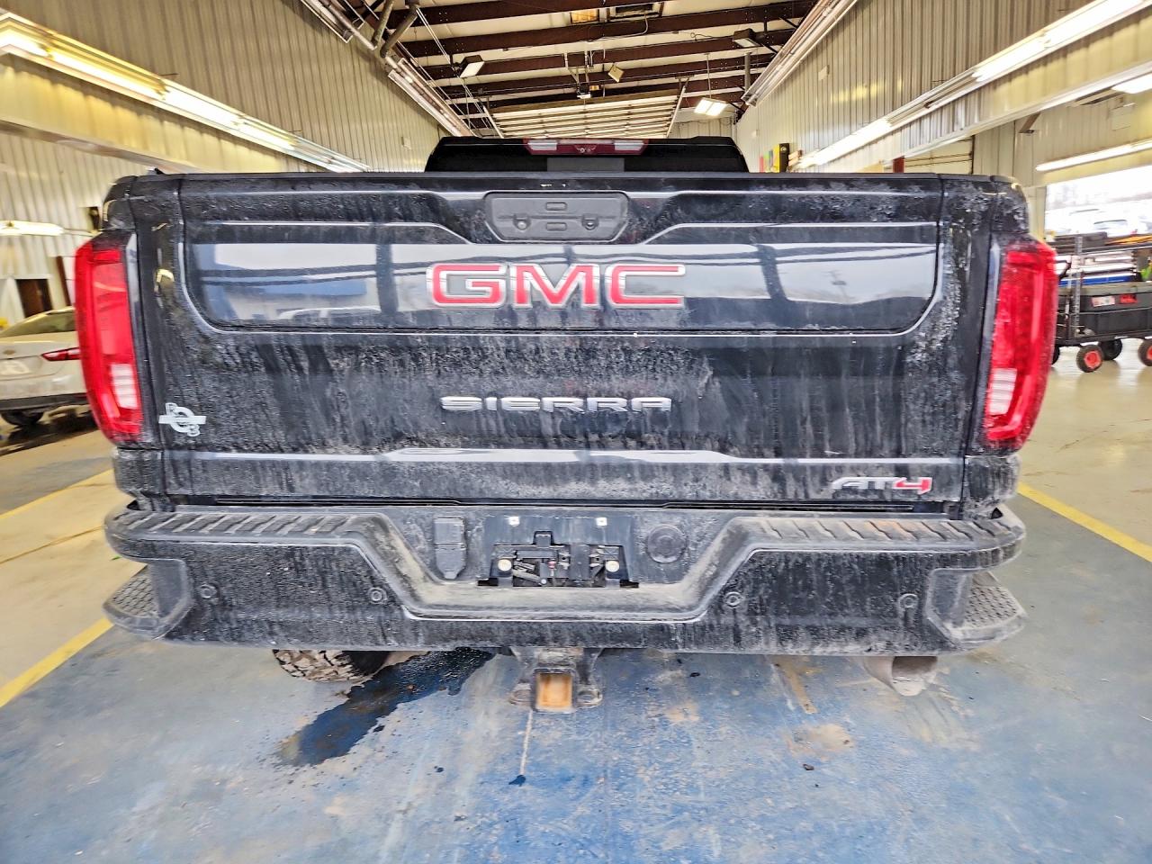 2020 GMC SIERRA K2500 AT4 photo 16