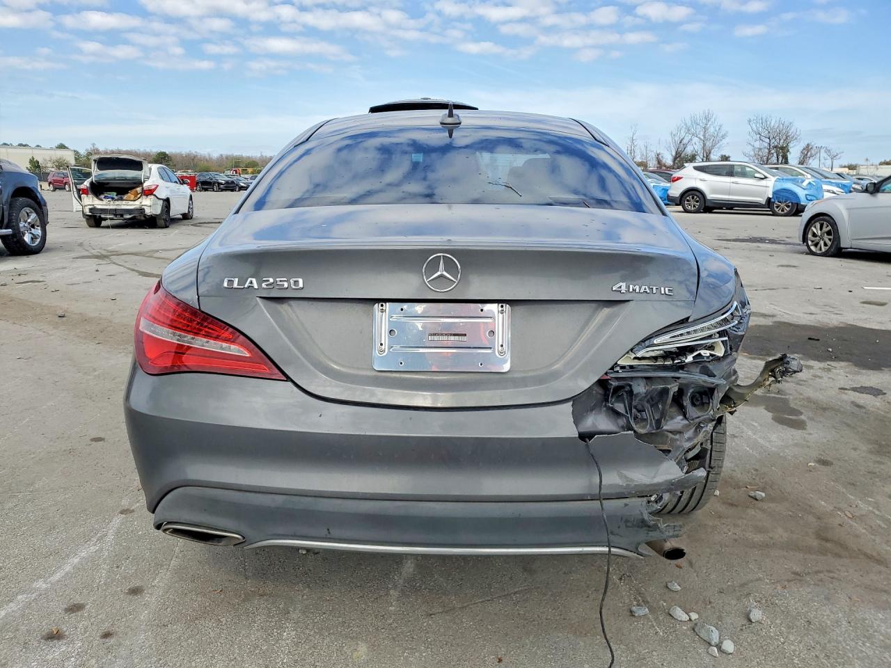 2018 MERCEDES-BENZ CLA 250 4MATIC photo 6