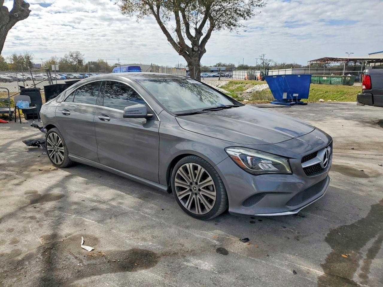 2018 MERCEDES-BENZ CLA 250 4MATIC photo 4